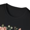 1119166036434610532_2048.jpeg Vintage Camera T-Shirt – “Collect Moments, Not Worries”