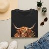 Autumn Highland Cow T-Shirt – Fall Leaves Scottish Cattle Tee
