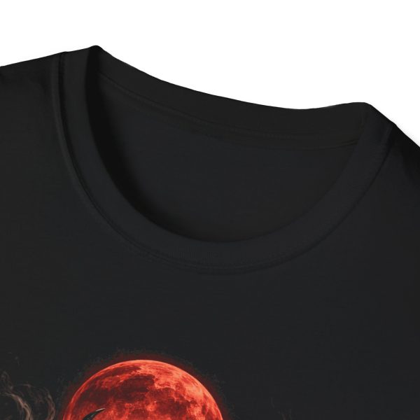 7853521926470579476_2048.jpeg Red Moon Demon Graphic T-Shirt