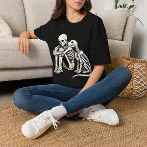 9685352485372073936_2048.jpeg Skeleton Best Friends T‑Shirt — Cute Skeleton Duo Graphic Tee