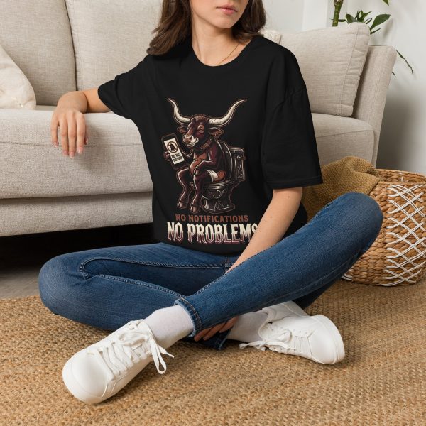 440830533919115631_2048.jpeg Bull with Phone “No Notifications No Problems” T‑Shirt
