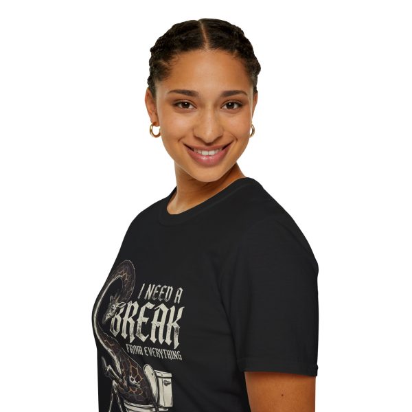 I Need a Break T-Shirt — Funny Toilet Giraffe Graphic Tee