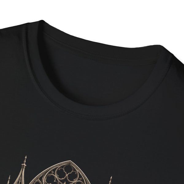Dark Guardian T‑Shirt — "I Don’t Fear the Dark, I Am the Dark" Gothic Raven Tee